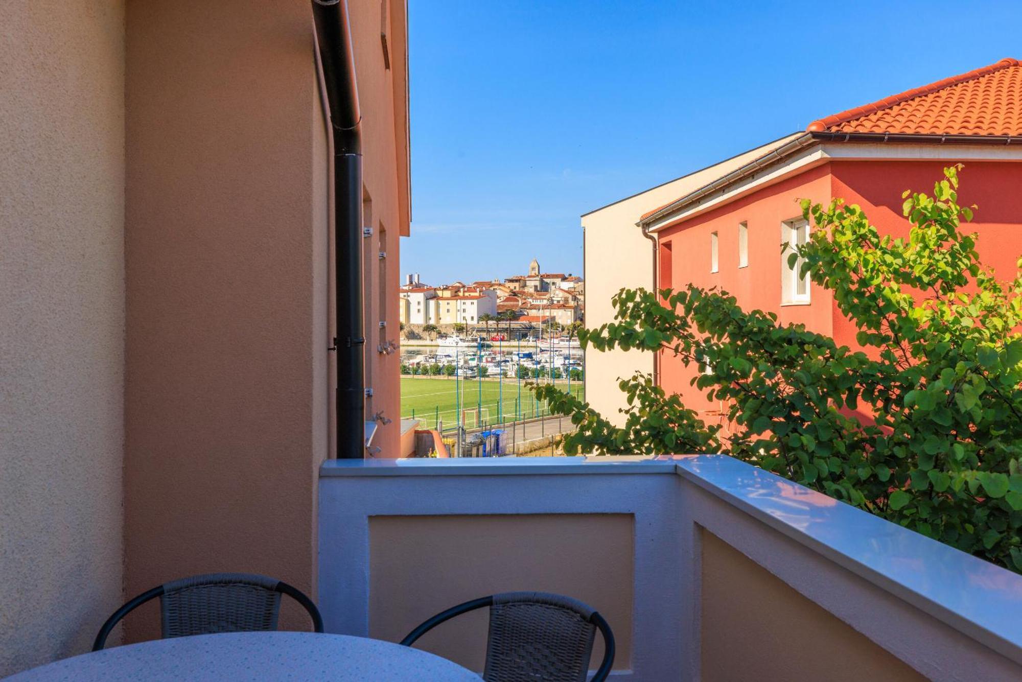 Apartment Zdravka Banjol Exterior photo